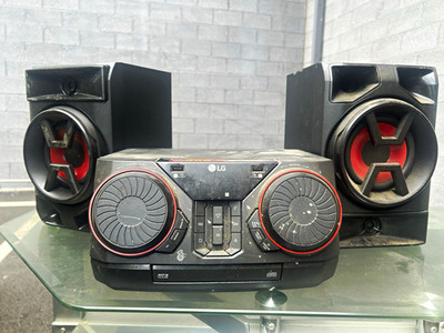 LG CK43 300W Audio System Bluetooth CD/MP3 AM/FM USB Black/Red