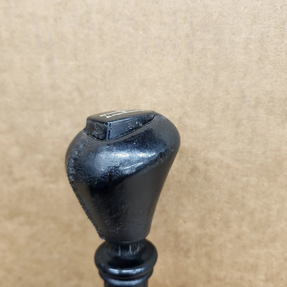 84-85 C4 Corvette Manual Shifter 4 Speed Shift Lever Knob Asm 4+3 Dough Nash OEM - Image 4 of 4