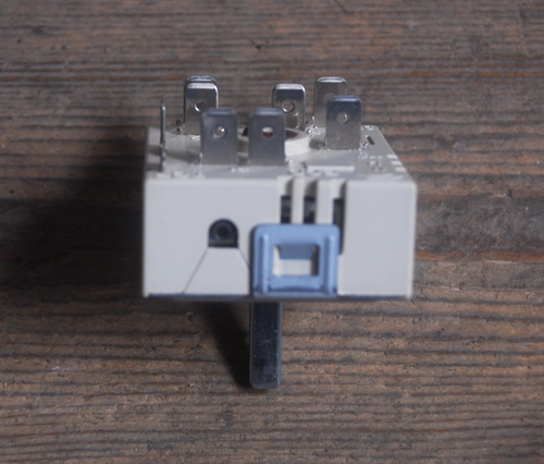GENUINE ENERGY REGULATOR/SWITCH 5057021000/WHIRLPOOL P/No:C00037056 - Picture 2 of 3