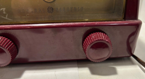GE Bakelite Antique Tube Radio Model no# 125 Working Rare Color Burgundy Purple - Picture 5 of 22
