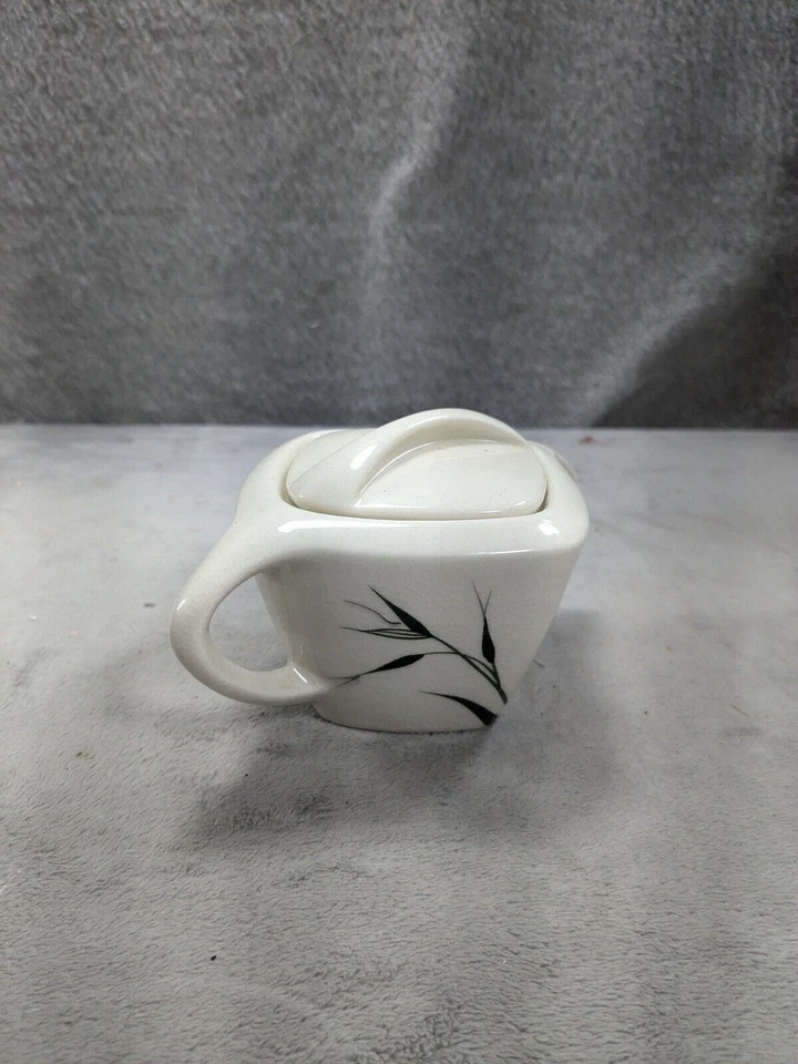 China fina vintage de cerámica blanca con diseño de hojas florales solo tazón de té de azúcar Foto 2 de 4