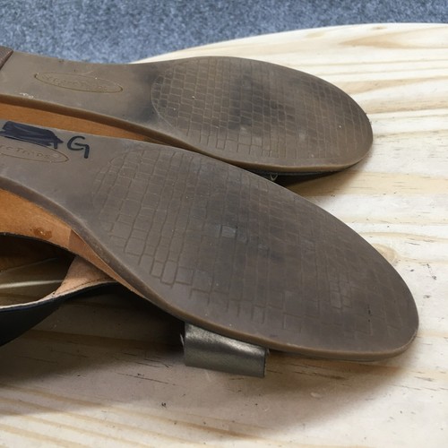 BareTraps Sandals Womens 6.5 M Balkan T Straps Black Faux Leather Casual Open - Picture 11 of 15