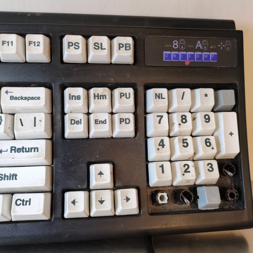 Unicomp Model M Mechanical Keyboard FOR PARTS OR REPAIR - Picture 4 of 6