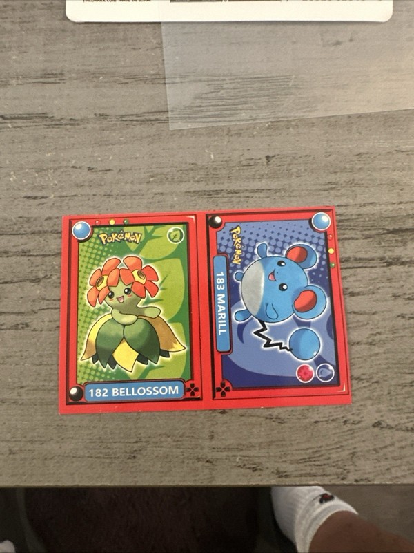 POKEMON POKEDEX Sticker EF #182-183 BELLOSSOM / MARILL Edition PERU 2022