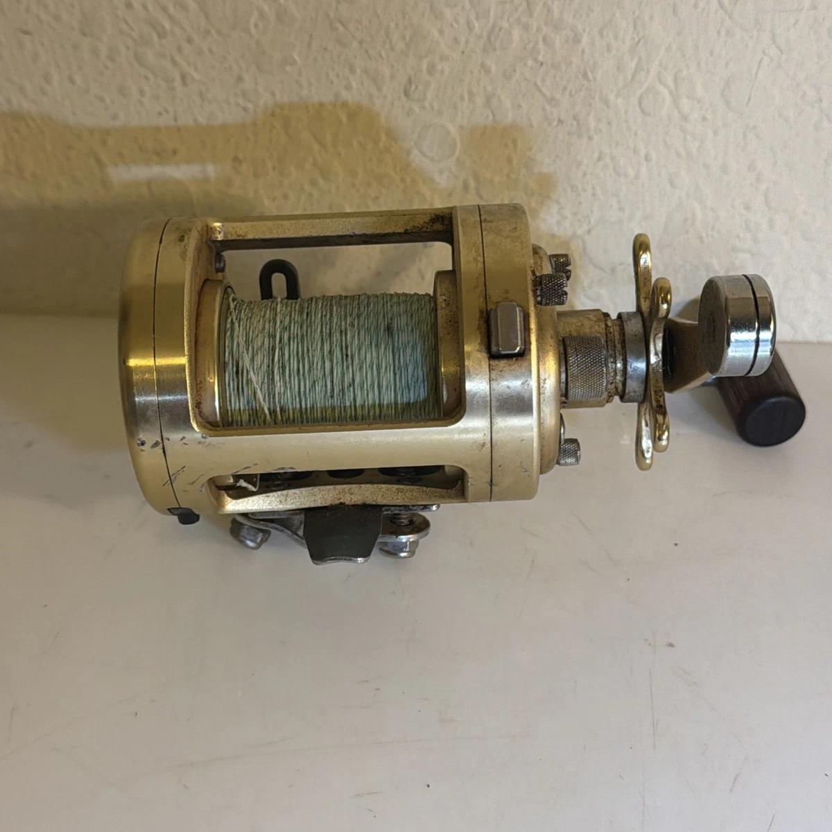 Shimano Calcutta 700 Indiana Baitcasting Fishing Reels for sale | eBay