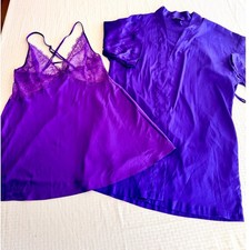 Victorias Secret Purple Satin Lace Chemise and Robe Set Size L S/M Lingerie