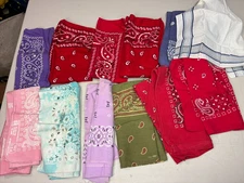 Vintage Bandana Made In USA and china Colorfast Paris , RN 13962 lot