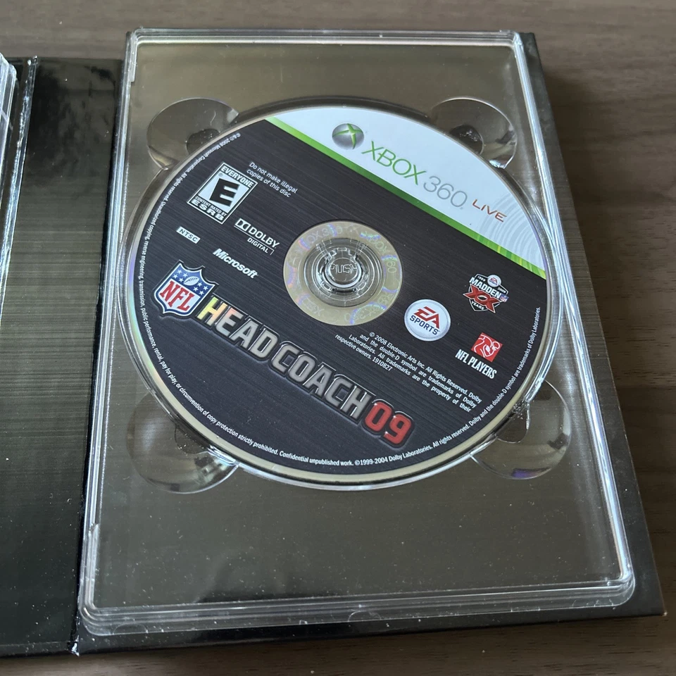 Madden NFL XX Years 89-09 Collector’s Edition for Xbox 360 4-Disc Set (2008)VG - Image 4 of 4