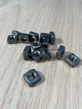 5/16-18 SQUARE NUTS (30 PC)