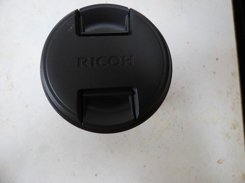 Ricoh gxr A16 24-85mm f3.5-5.5 Lens. Shutter count is only '87'. - Picture 3 of 7