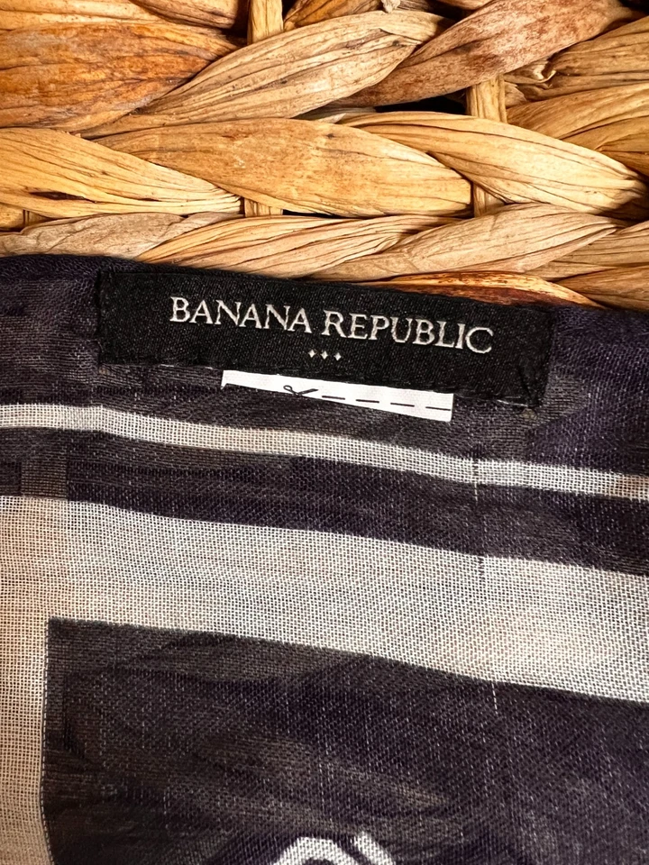 Banana Republic 围巾海军蓝 26 英寸 x 26 英寸方形棉混纺轻便 Geo Gauzy — 第 2/4 张图片