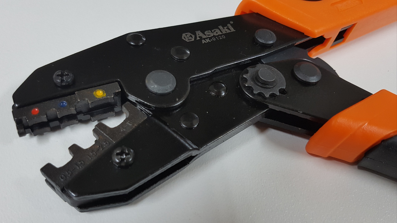 ASAKI AK-9126 Ratchet Insulated Lug Spade Pin Terminal Cable Wire Crimper 