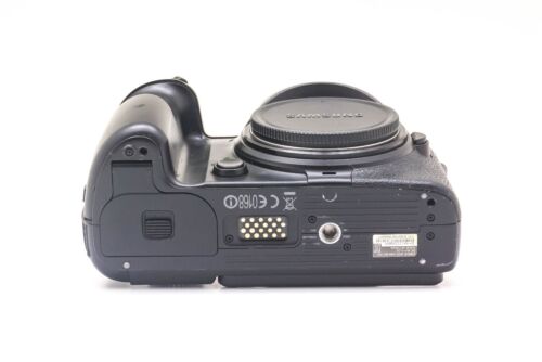 Samsung NX1 28.2MP NX Mount Digital Camera Body - Picture 11 of 91