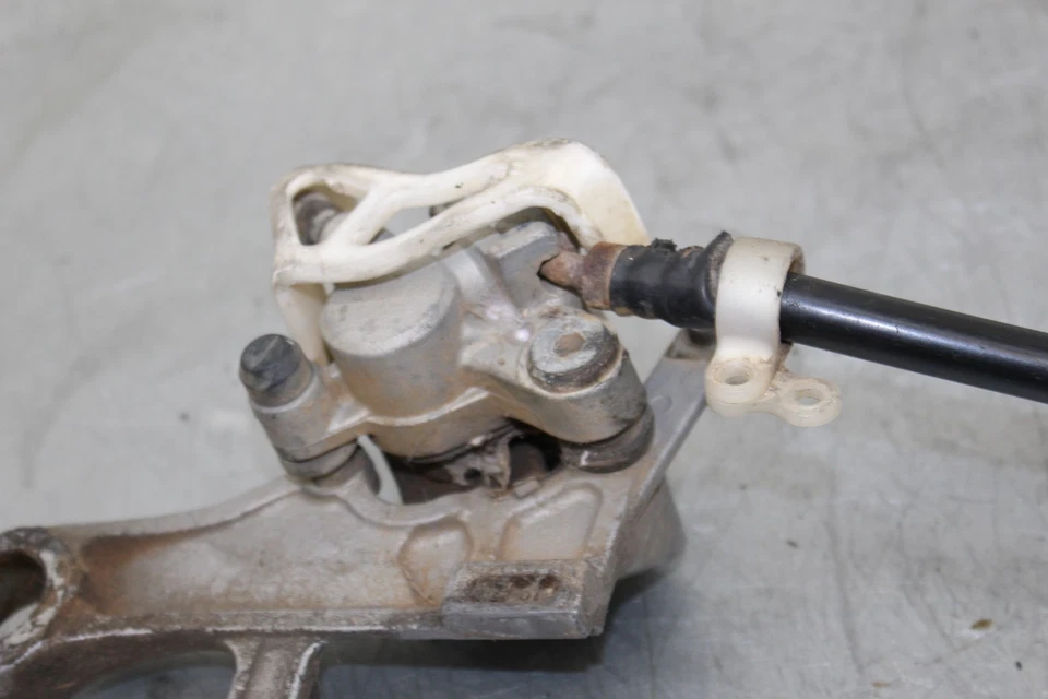 Honda CRF450R 2008 08 CRF 450 R OEM PINZA DE FRENO TRASERA CILINDRO MAESTRO Foto 3 de 4