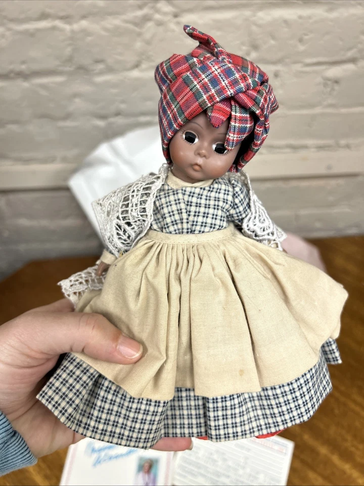 Madame Alexander Mamie Lo que el viento se llevó con caja Foto 3 de 4