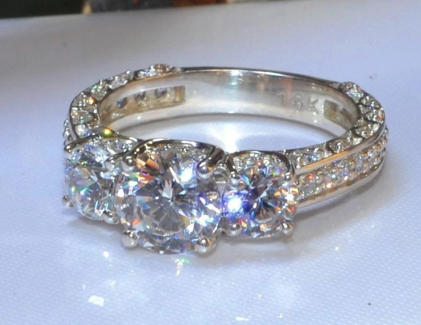 2.20ct Round Lab-Created Diamond Band 3 Stone Engagement Ring in 14K White Gold - Image 2 of 4