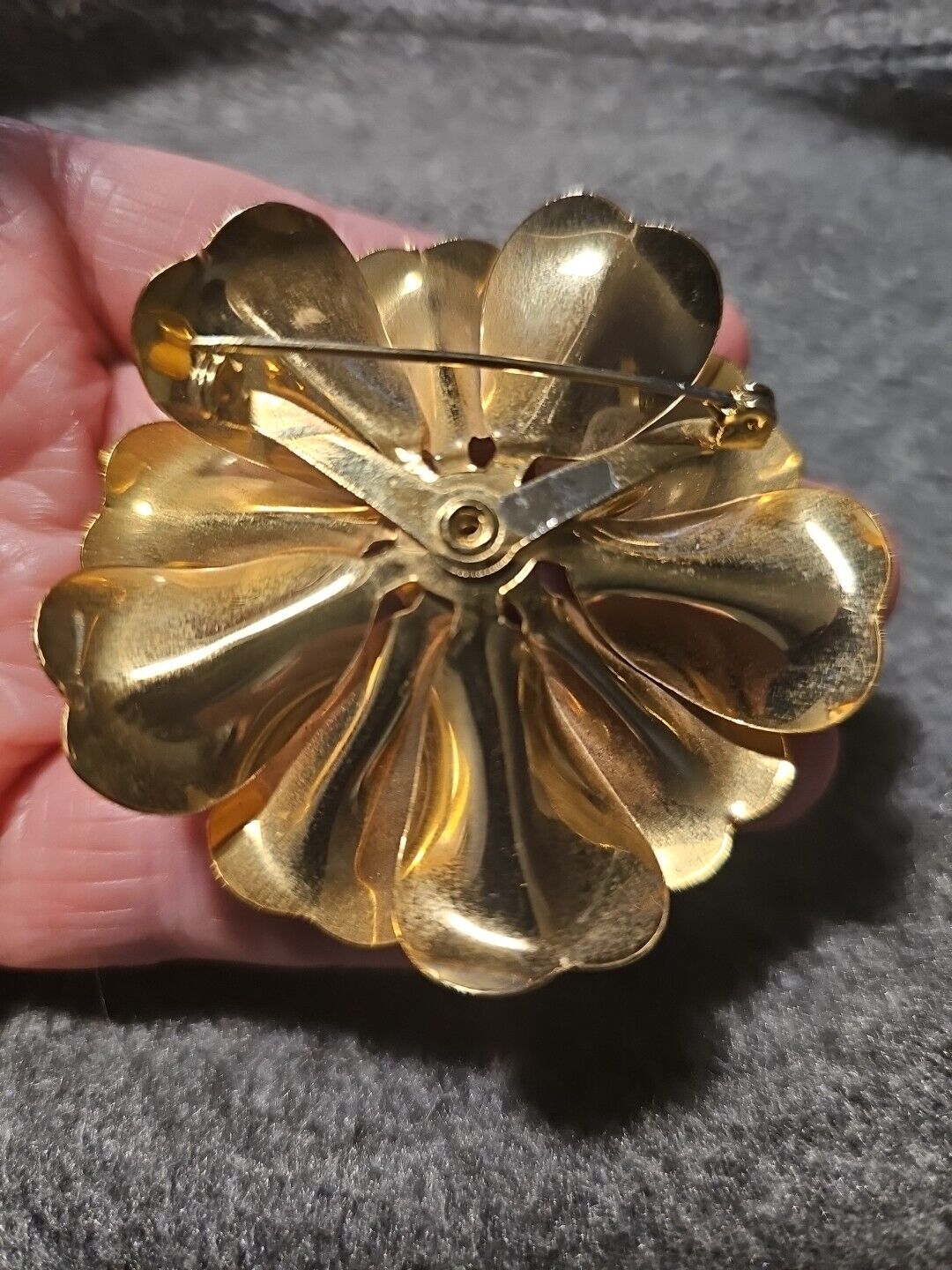 Vintage MCM Gold Matte And Shiny Gold Tone Flower… - image 8