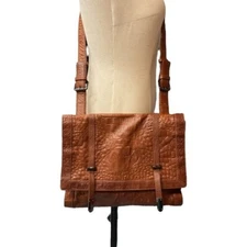 Kenneth Cole New York Brown Croc Leather Messenger Crossbody Bag Cognac