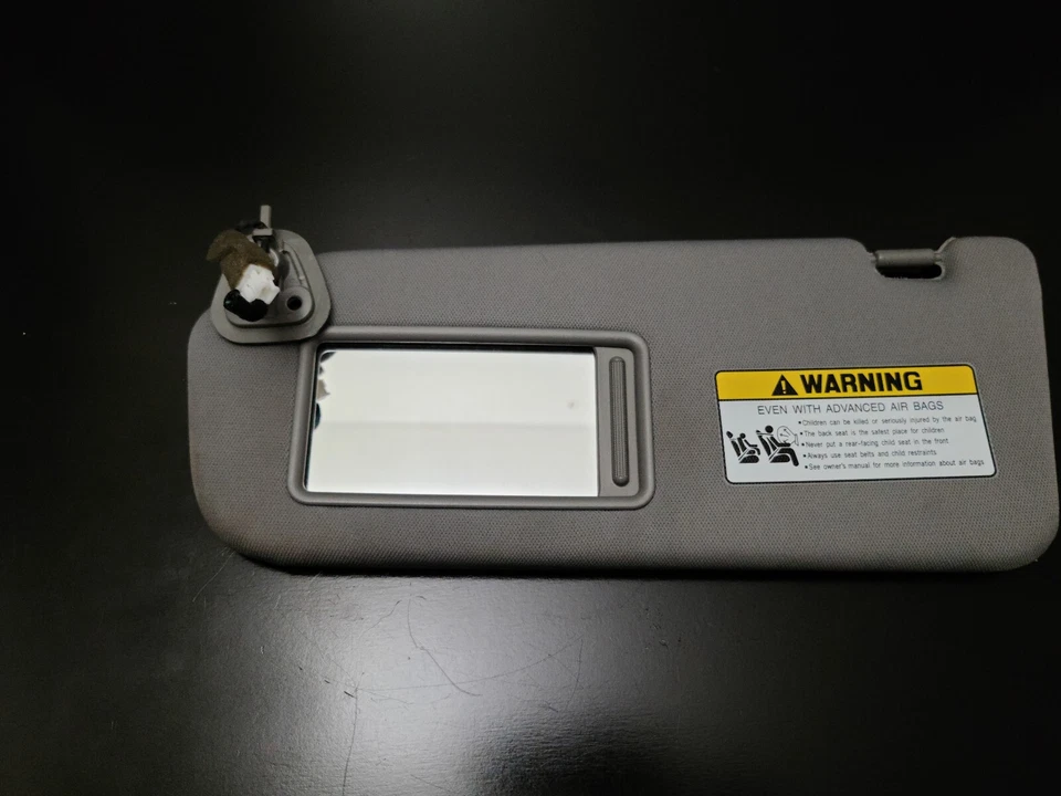 2007-2012 Hyundai Santa Fe Sun Visor Pair Set Driver Passenger Left Right OEM - Image 4 of 4