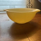 Vintage Pyrex Yellow 443 Cinderella Mixing Bowl  2 1/2 QT