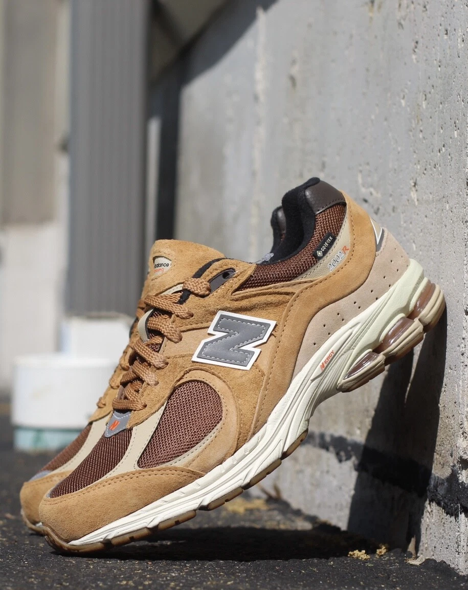 New Balance 2002R Gore-Tex Tobacco M2002RXG Mens New