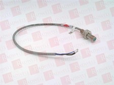 PEPPERL & FUCHS NBB2-8GM30-E0-3M-Y / NBB28GM30E03MY (NEW IN BOX)