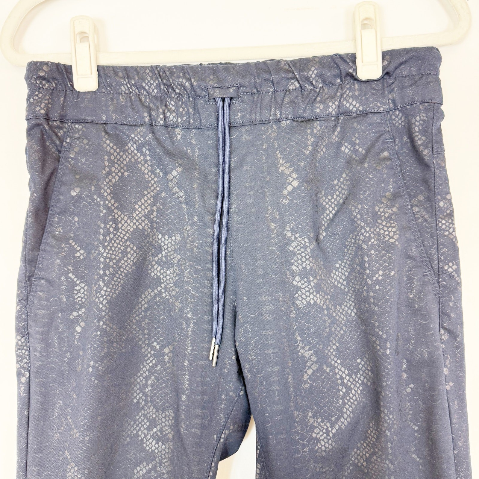 Flog Bevy Flog Shely Drawstring Python Snake Prin… - image 3