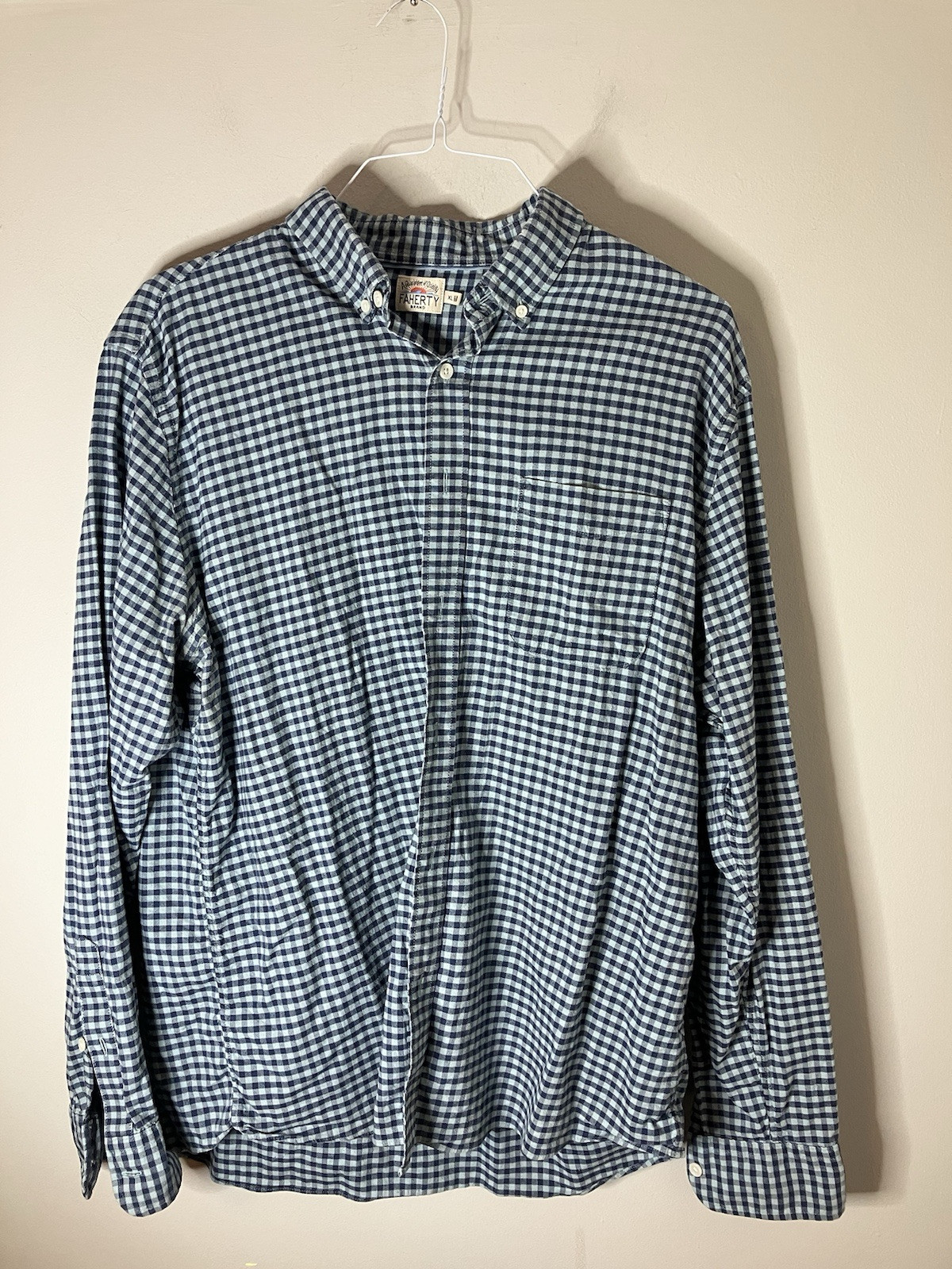 Faherty long sleeve button down flannel shirt XL … - image 8