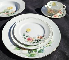  Vintage  NARUMI China Japan 5-PC PLACE SETTING Large Yellow  Peach Roses