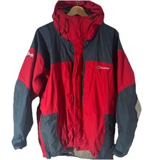 Berghaus Mera Peak Goretex Jacket Mens Small Waterproof Hooded Rain Coat Red