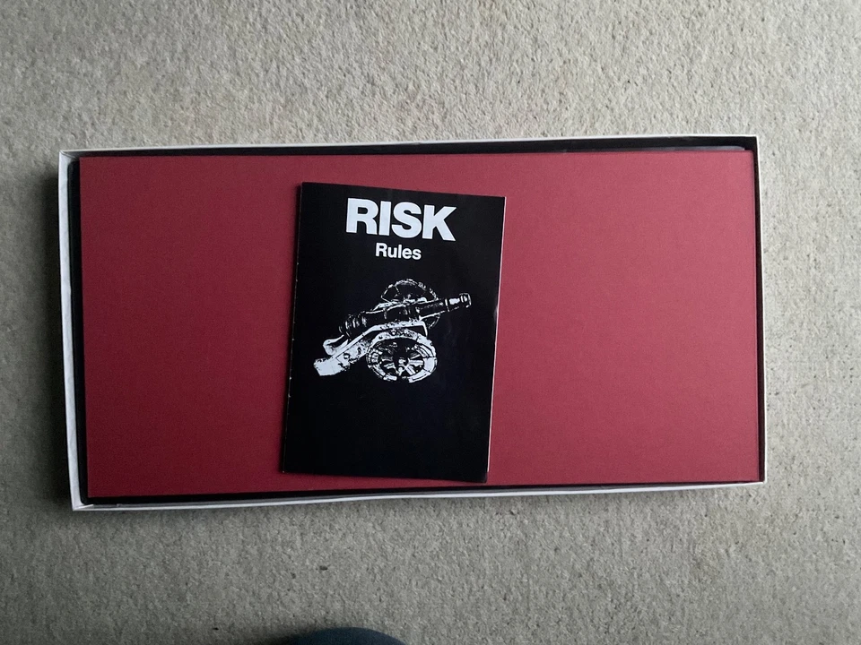 VINTAGE 1985 RISK BOARD GAME BY PARKER 100% COMPLETE WITH INSTRUCTIONS - Image 3 of 4