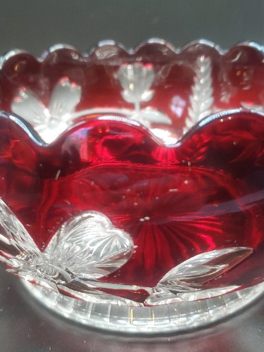 Red & Clear Cut Bowl Flowers With Scalloped Edge. 8" Across X 4" Height - Picture 8 of 14