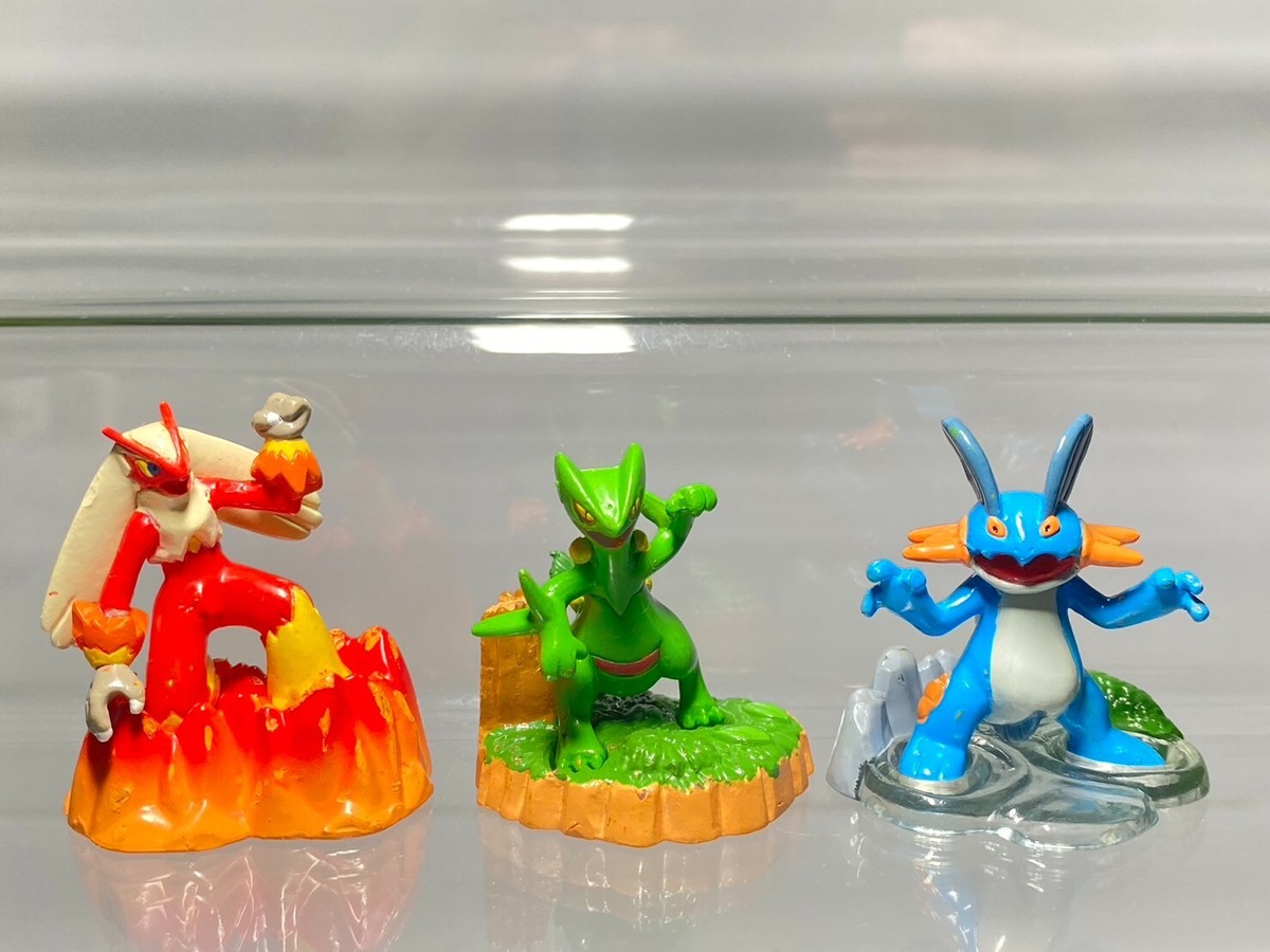 Sceptile, Swampert, Blaziken Pokemon Monster Ball Choco Tomy
