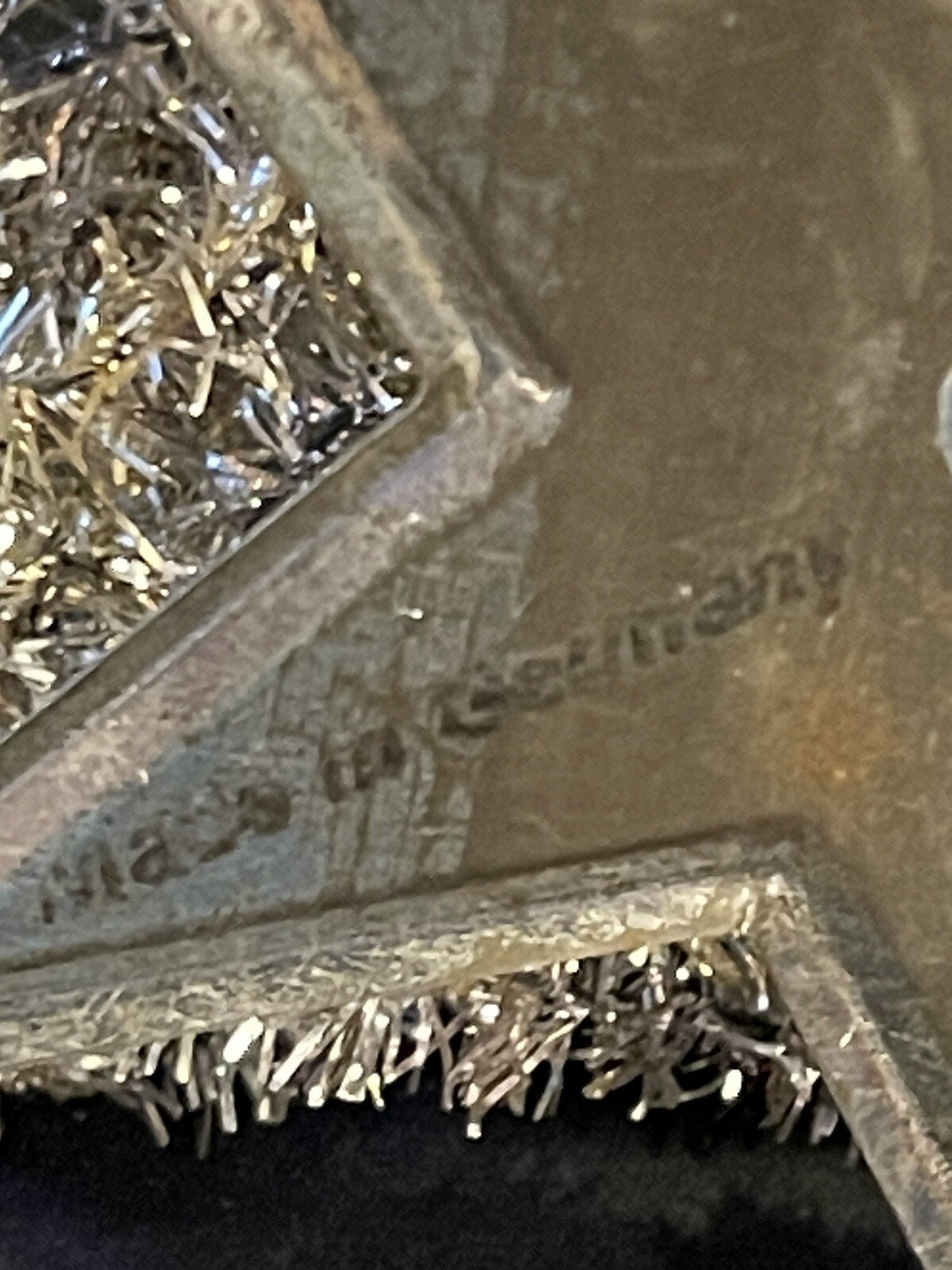 VTG 1940’s GERMAN SILVER FOIL TINSEL CHRISTMAS TREE WITH METAL STAR