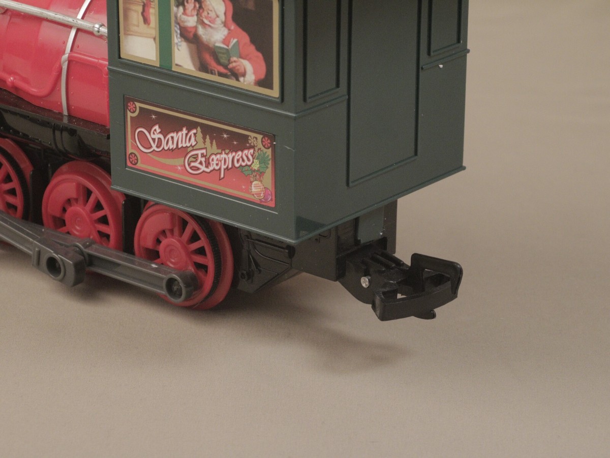 EZTEC G-Gauge North Pole Express Animated Christmas Train EZTEC G-Gauge North Pole Express Animated Christmas Train