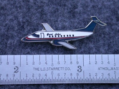 GREAT LAKES AIRLINES EMBRAER EMB-120 BRASILIA PIN.