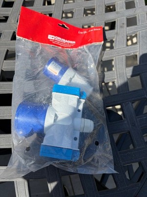 Kreuzritter 2m Netzkabel mit x2 13A & x1 16A Steckern T Stück J192