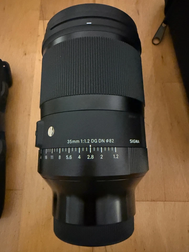 Sigma 35mm f/1,2 DG DN Weitwinkelobjektive - Sony E-mount - Bild 3 von 4