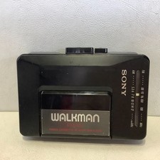 Sony Walkman WM-F2015 FM/AM Radio Cassette Player PARTS OR REPAIR PLEASE READ