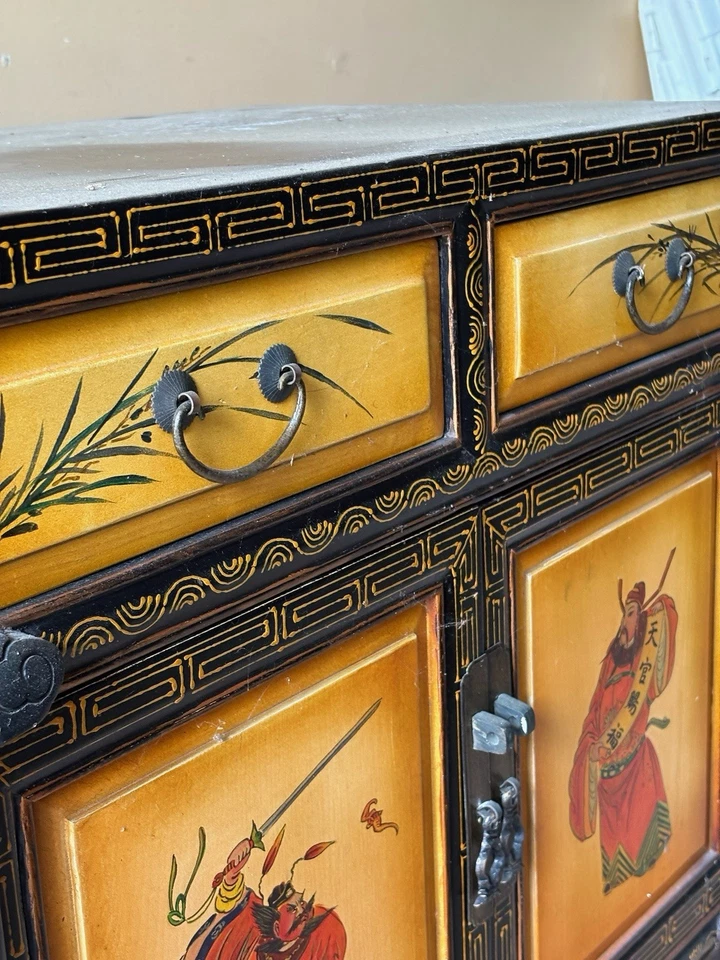 Vintage Chinese Chinoiserie Hand Painted Black Lacquered Cabinet - Image 4 of 4