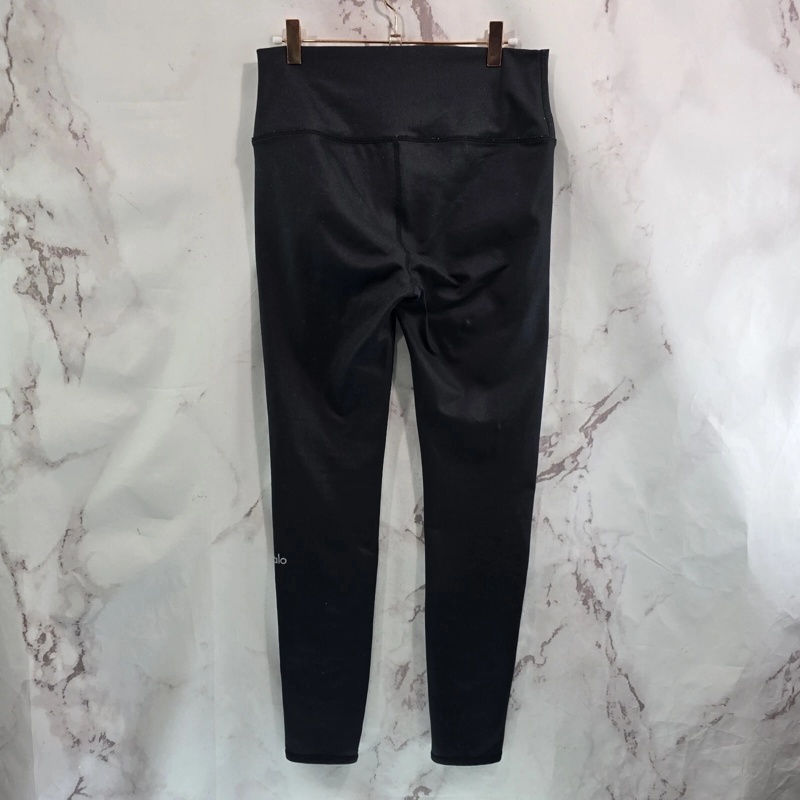 alo-yoga high rise crop shimmer shine glitter sparkle 7/8 leggings