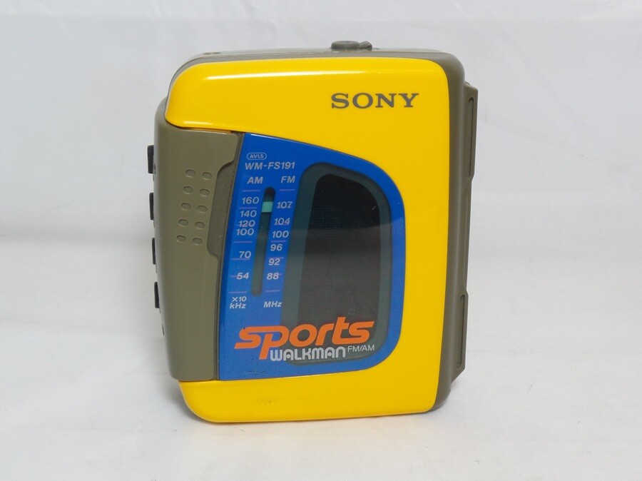 [メンテ済可動品]ソニースポーツカセットウォークマン　WM-FS191 SONY Walkman WM-FS191 Cassette Player - Radio Works