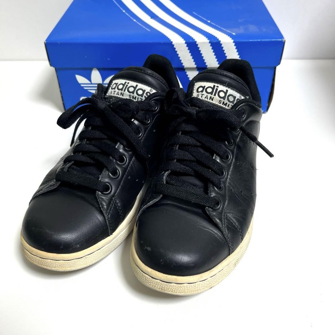 adidas Stan Smith 2 Leather Shoes Black Size Refer to Photo Used adidas Stan Smith 2 Leather Shoes Black Size Refer to Photo Used
