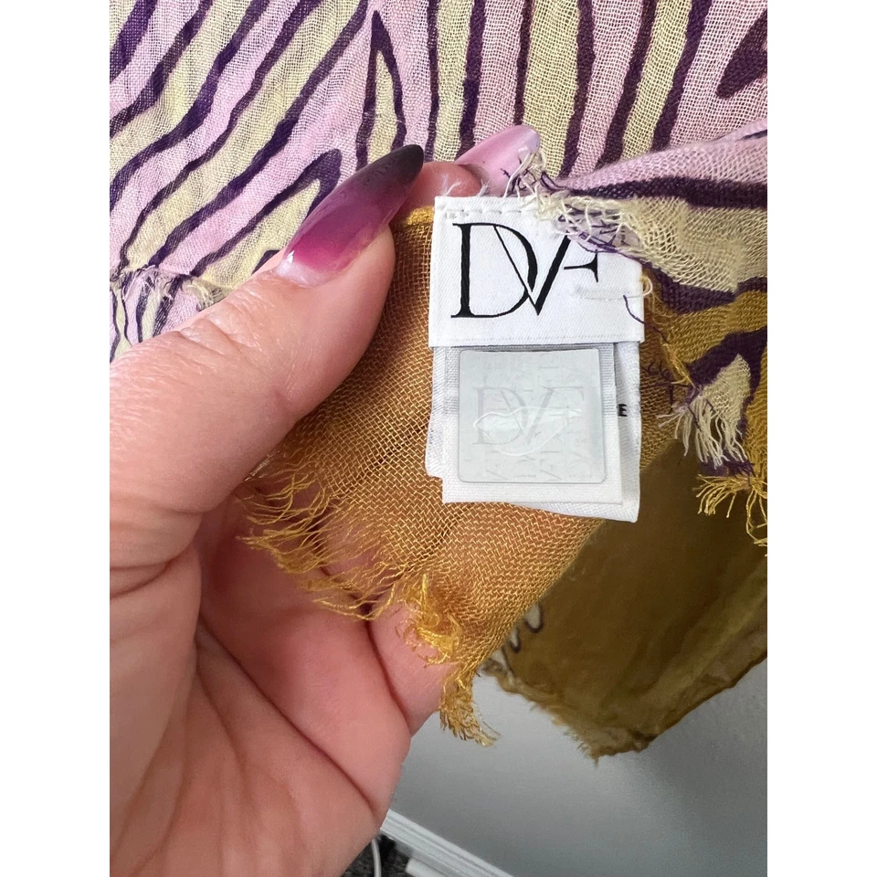 Diane Von Furstenberg Estampado de Cebra Modal Bufanda Mantón Envolvente Talla Única Hecho en India Foto 2 de 4
