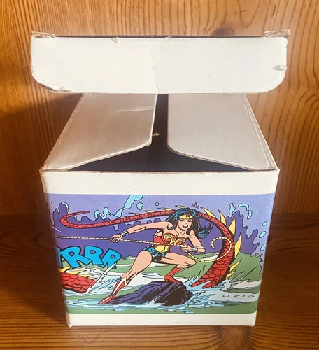 Wonder Woman Applause Mug “Comic Book Hero Mugs” VTG 1989 Box Shows Marvel???