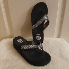 Yellow Box Scalia Y2K Style platform flip flops rhinestone straps wedge heel 7