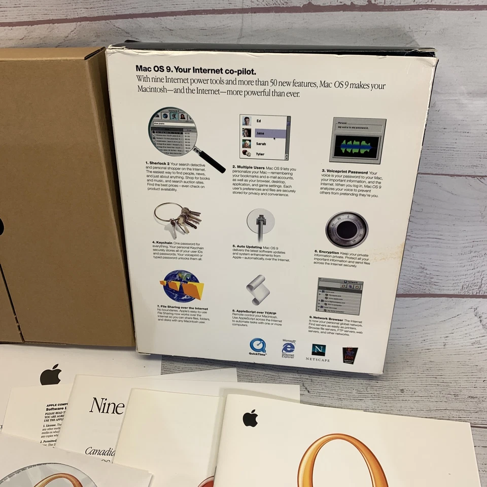 Sistema operativo Apple Mac OS 9 con disco CD de instalación Sherlock 2 9.0 en caja Foto 2 de 4