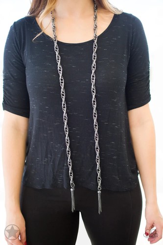 Paparazzi "SCARFED for Attention" Gunmetal Scarf Necklace - Picture 3 of 5