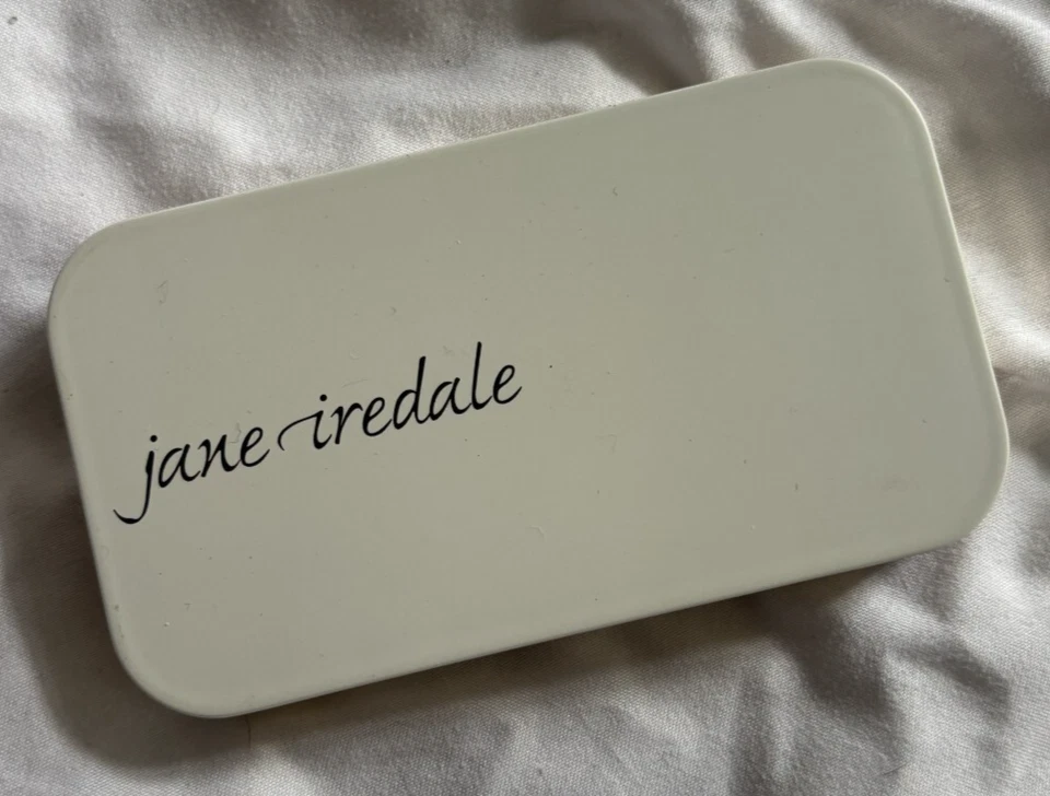 Jane Iredale PurePressed Lidschattenpalette - 0,02 Unzen x 6 - Natürlich Glamourös - LESEN