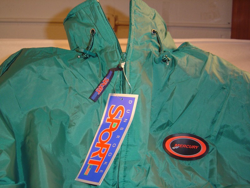 Fishing   - NEW MERCURY Light weight Windbreaker jacket ....Large ADULT